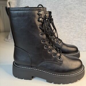 NEW Wild Fable Logan Women's Size 8.5 Black Lug Combat Boots Memory Foam Insole